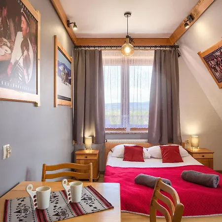 לינה וארוחת בוקר U Studniara מורזאסיחלה